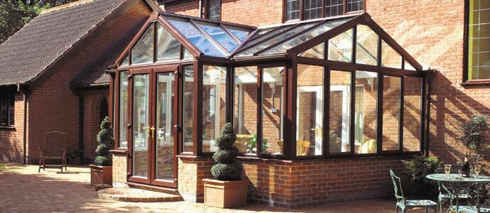 Synseal double hipped conservatory